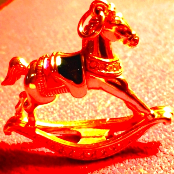 Swarovski Embellished Studded Crystals Red & Green Enamel 🐴🐎 Horse - Picture 7 of 7